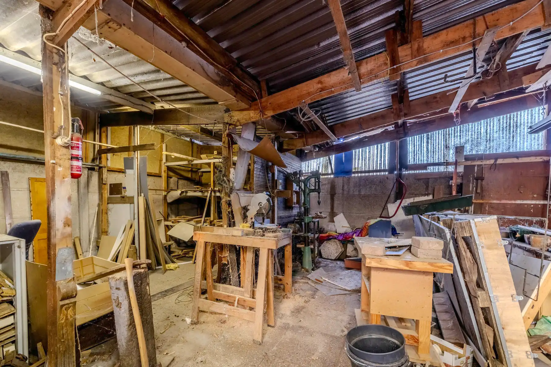 Te renoveren woning met 3 slpk, inpandige garage en tuin foto 26