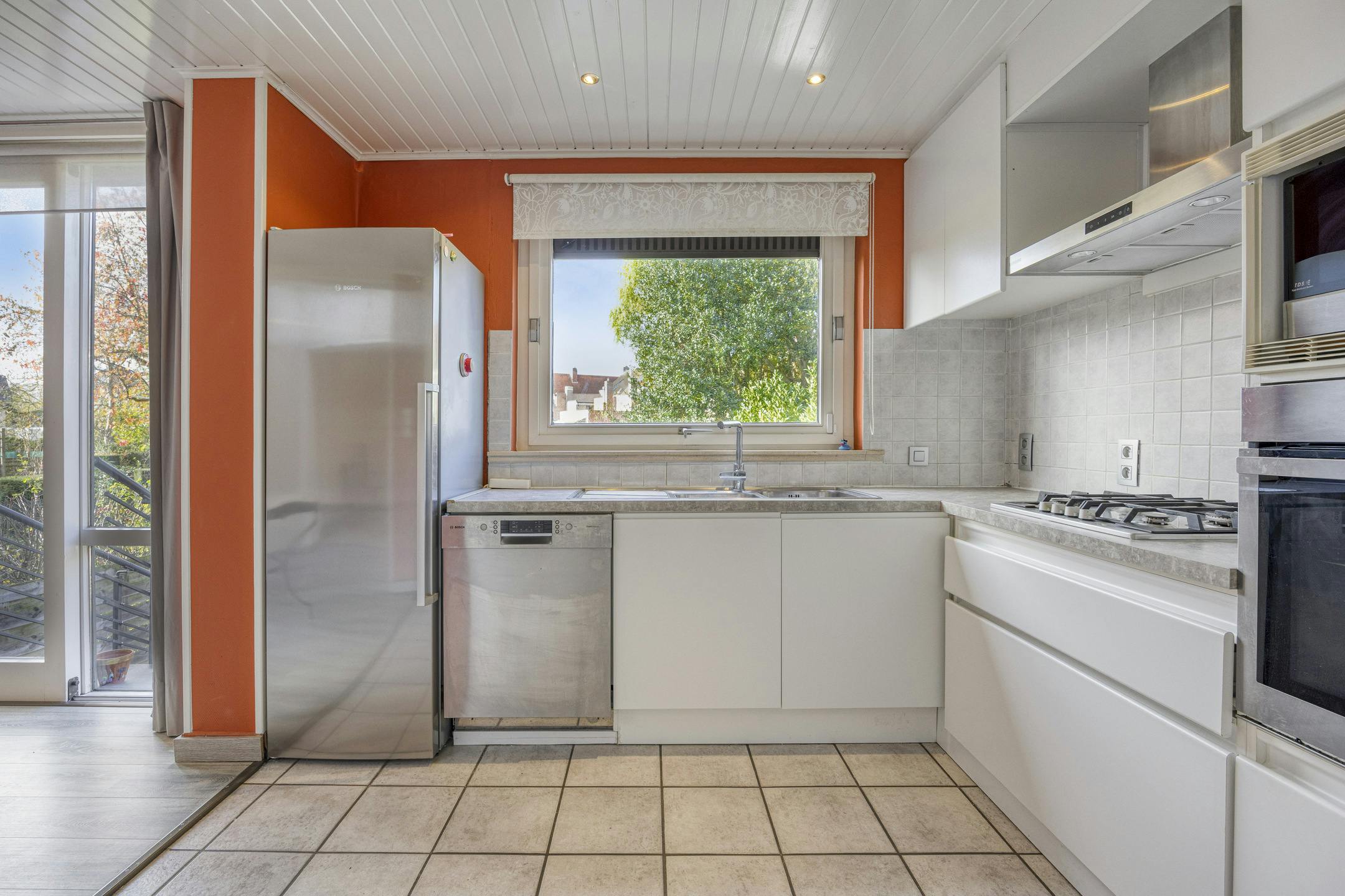 Ruim huis te koop met tuin in hartje Sint-Kruis, Brugge foto 9