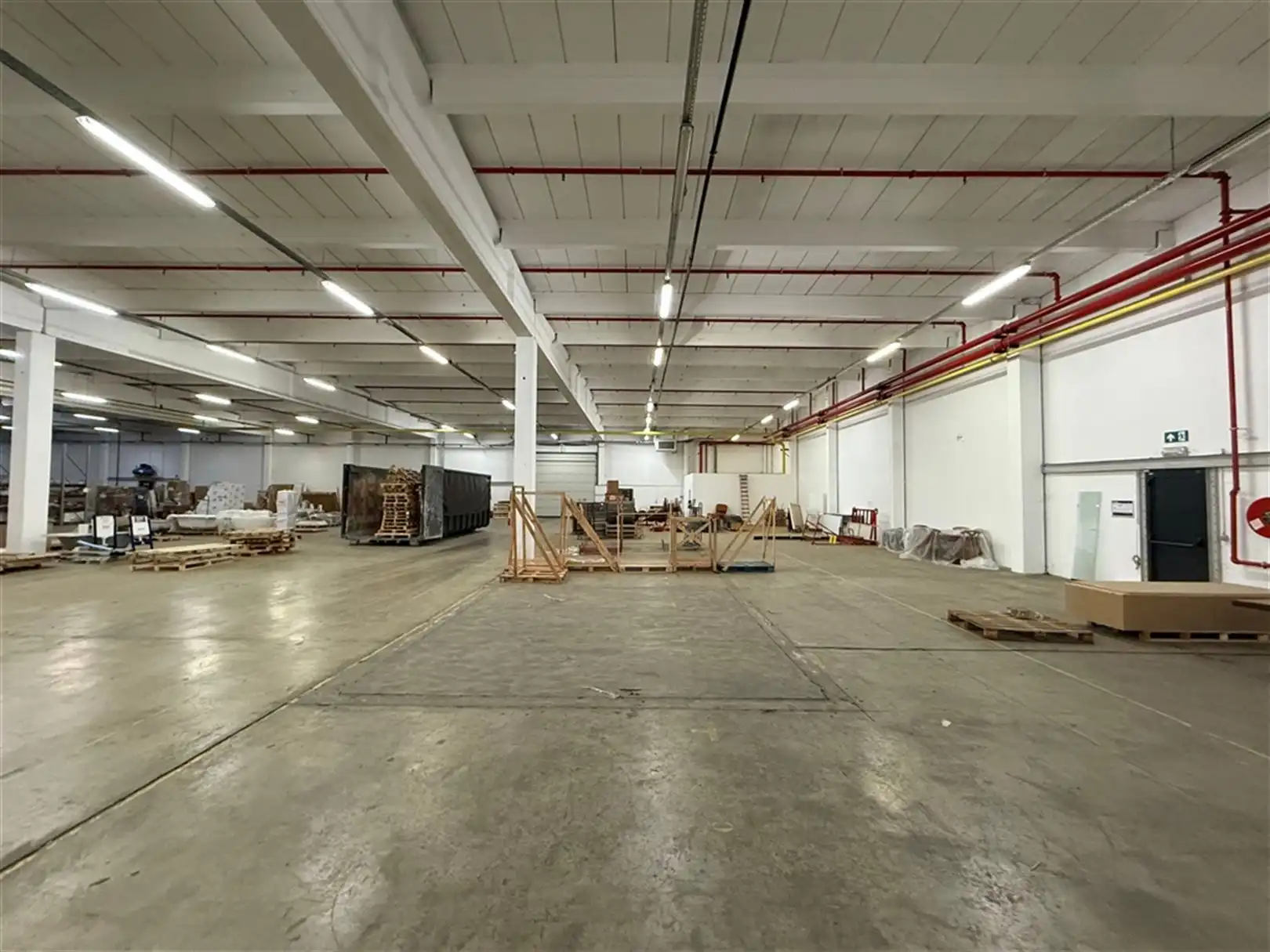 Magazijn op toplocatie (E313/E314) foto 7