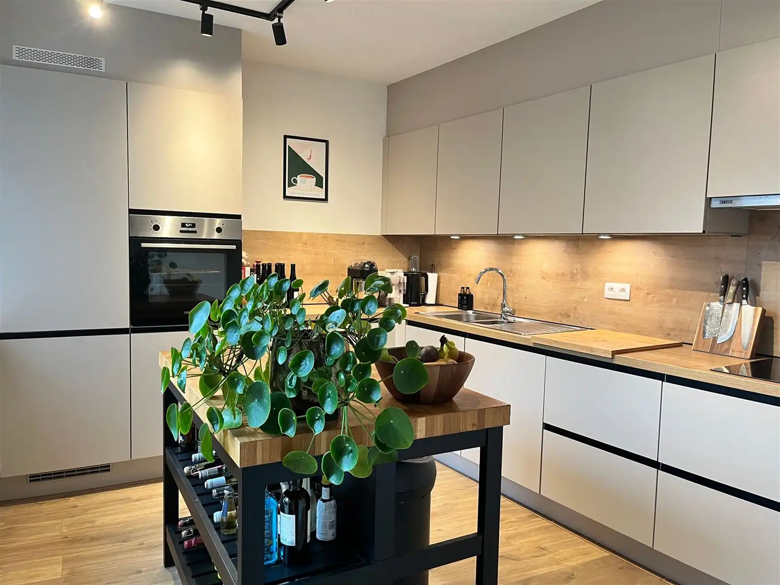 Gelijkvloers-appartement foto 9