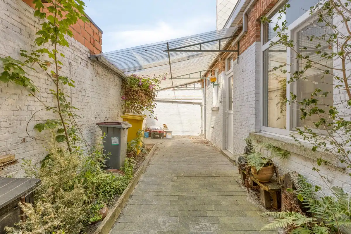 Gezellige rijwoning op een toplocatie in het centrum van Mol. foto 25