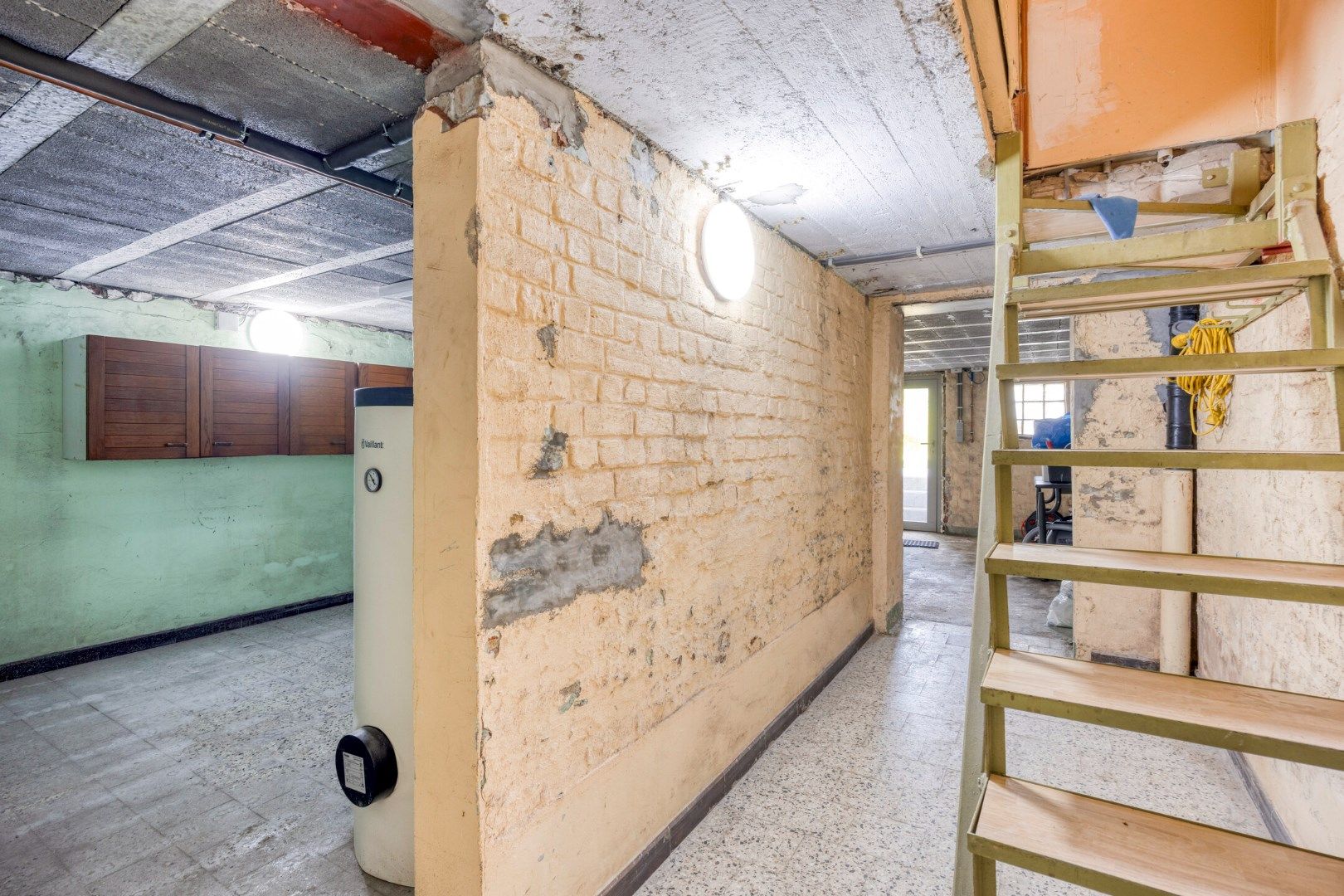 Totaal gerenoveerde en zeer goed gelegen woning op wandelafstand station met 3 ruime slaapkamers en bureauruimte - EPC A (81) kWh/m²  foto 26