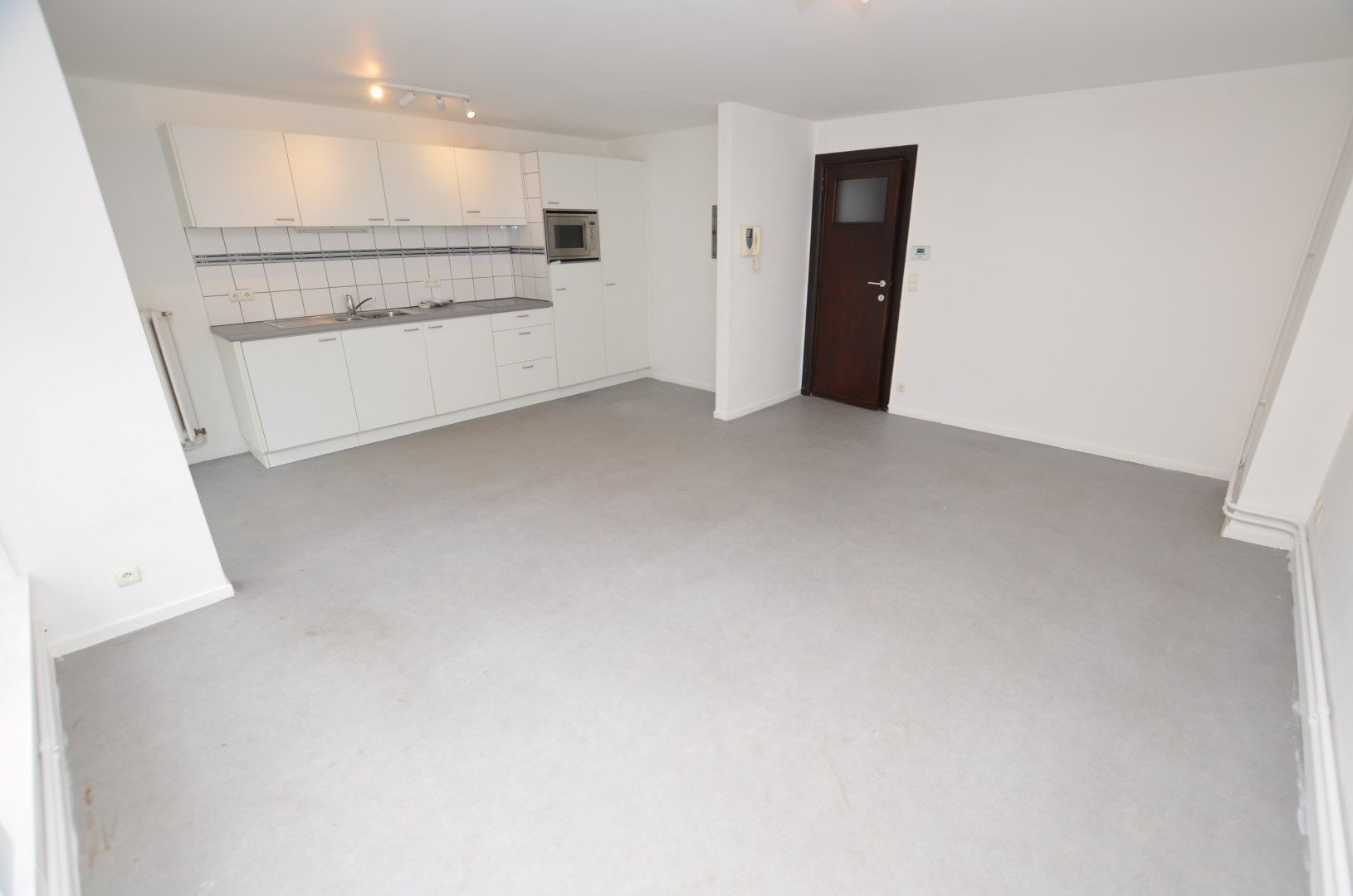 Appartement met groot terras foto 2