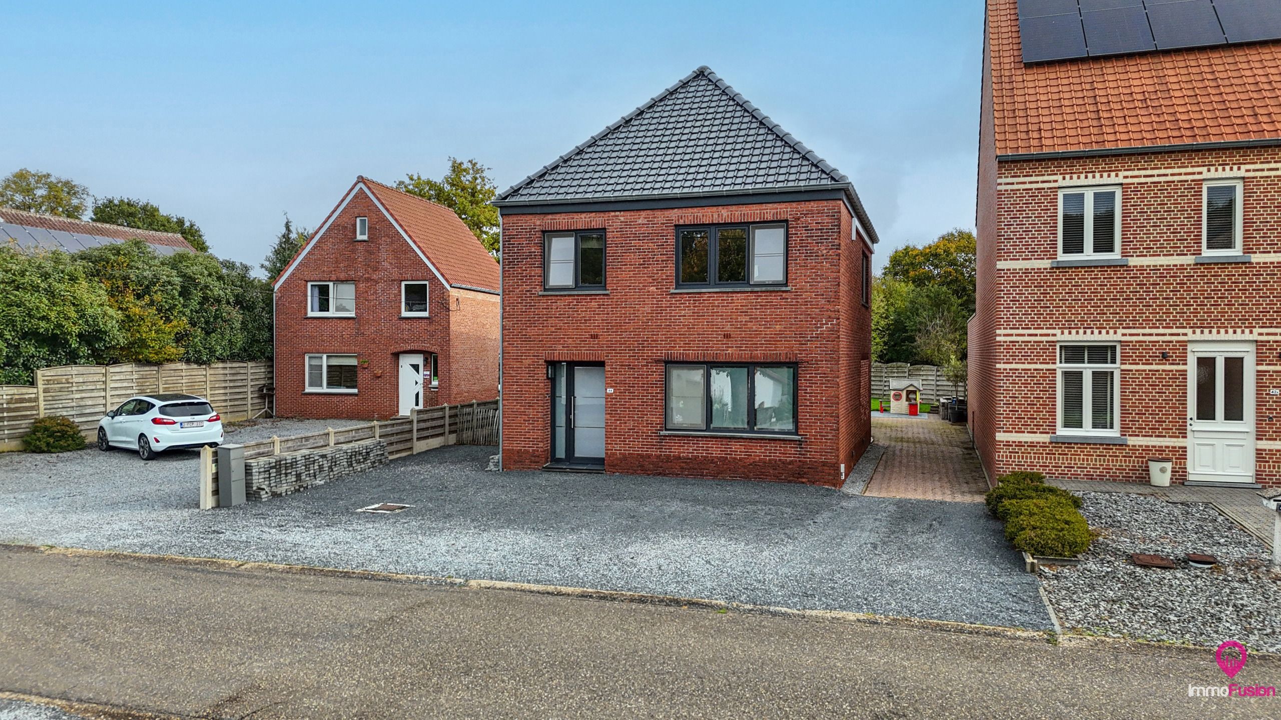 Gerenoveerde woning met veel ruimte en 6 slaapkamers! foto 44