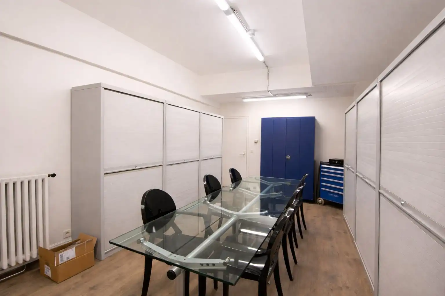 Handelsgelijkvloers op de zeedijk vlakbij het Lichttorenplein foto 4