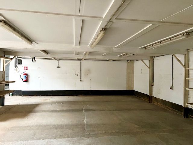 MULTIFUNCTIONEEL PAND MET DUPLEXAPPARTEMENT EN GARAGE foto 3