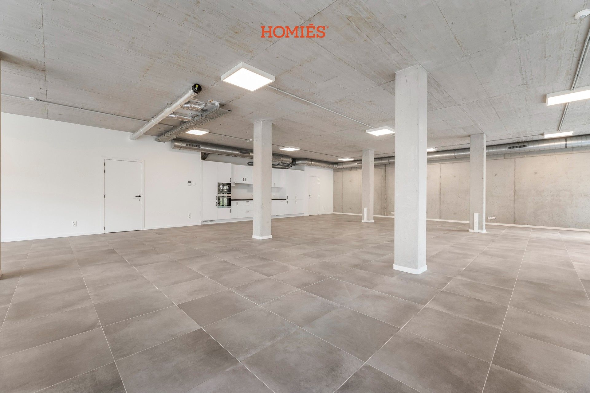 Grote commerciële nieuwbouwruimte te huur foto 3