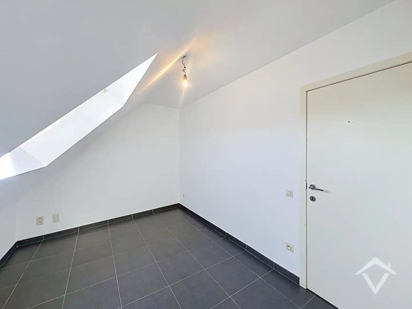 Geïnstalleerd en lichtrijk appartement met twee slaapkamers te Zevekote, Gistel foto 14