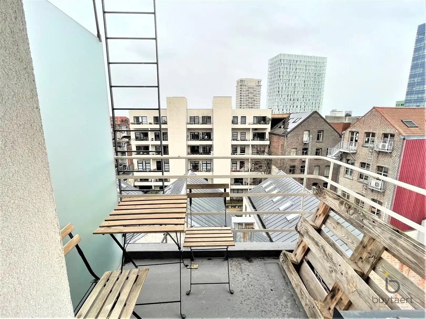 Charmant appartement met een gezellig terrasje nabij het Eilandje! foto 8