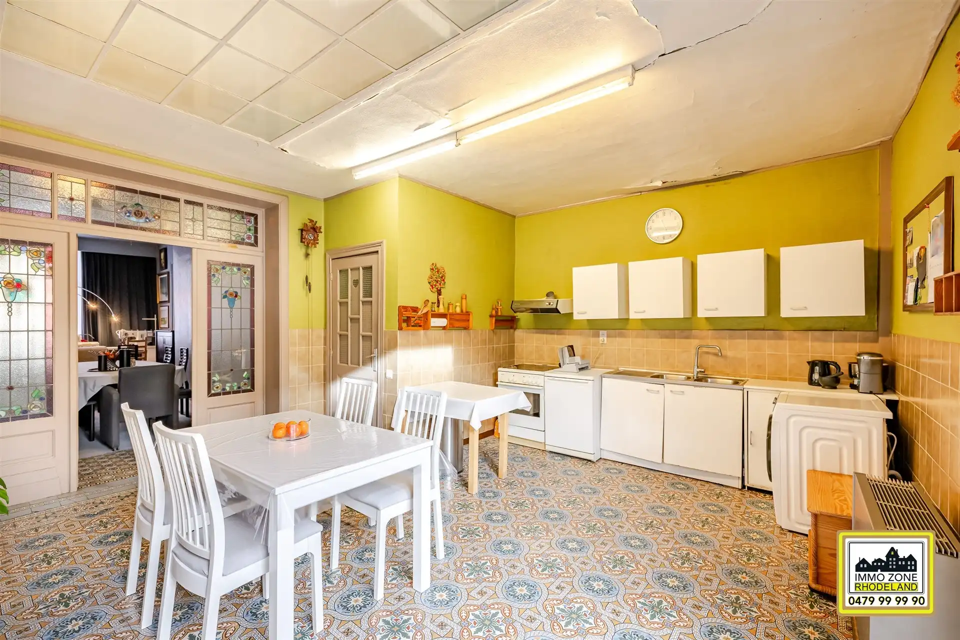 Op te frissen stadswoning met 3slpks en ruime tuin.  foto 8