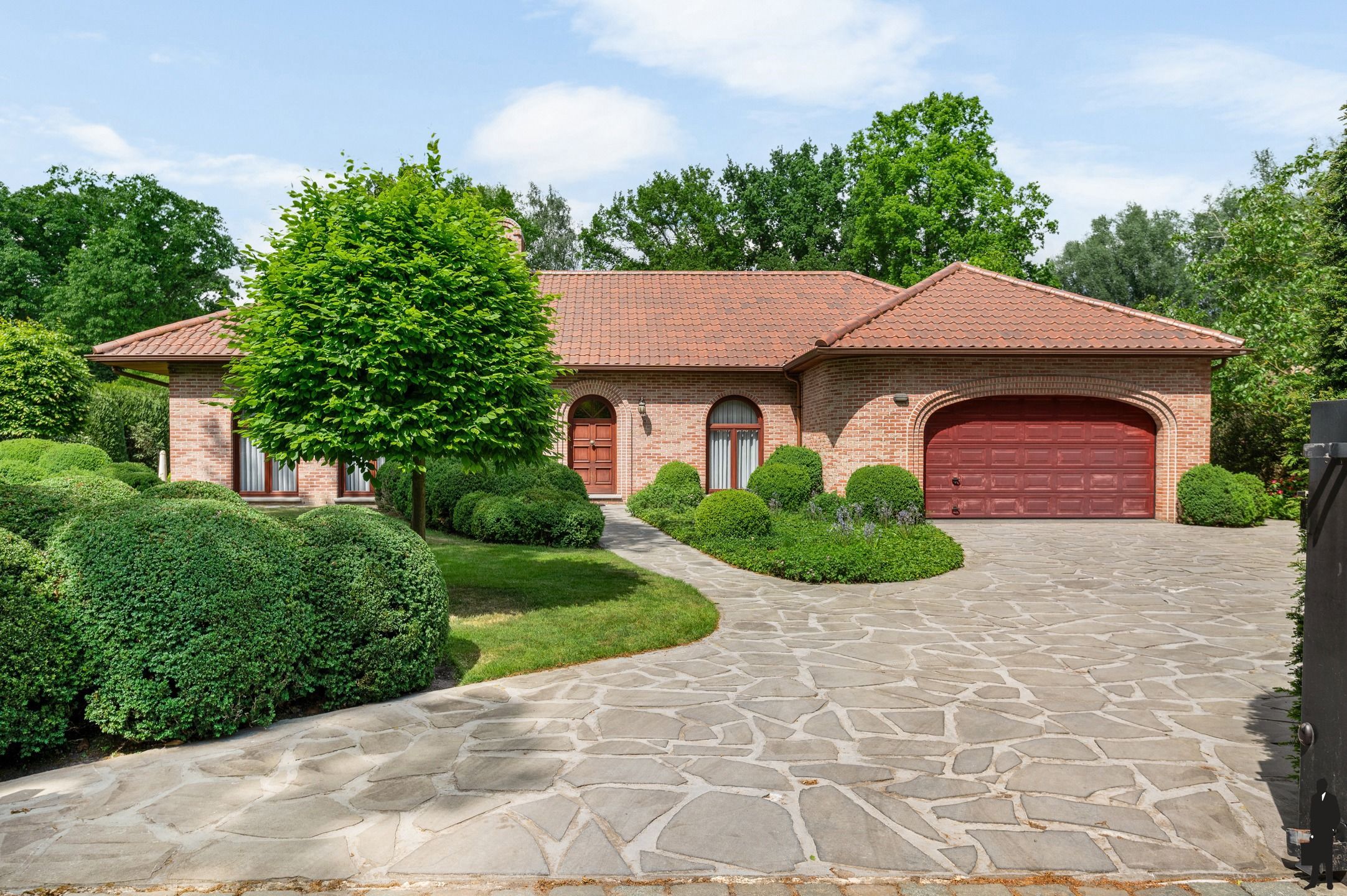 Provençaalse gelijkvloers villa op prachtig perceel van ca. 2.316 m² op de grens met Schilde. foto 29