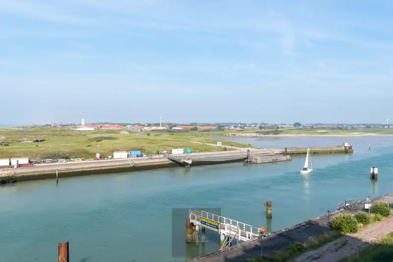 Exclusief high-end appartement met uniek panoramisch uitzicht in Nieuwpoort-Bad foto 13