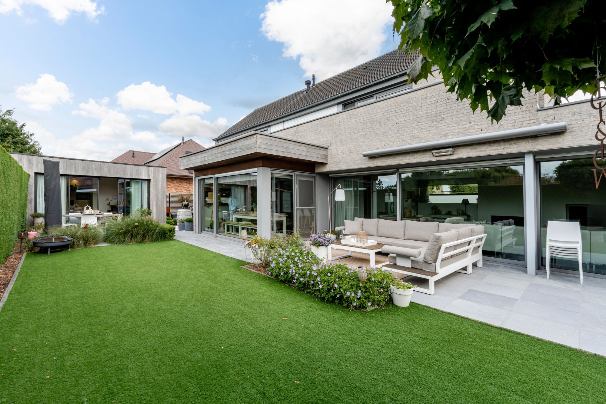 BEZOEKMOMENT ZATERDAG 30/08 VAN 11U TOT 13U | Eigentijdse high end villa met tuin, ruim terras & dubbele garage foto 24