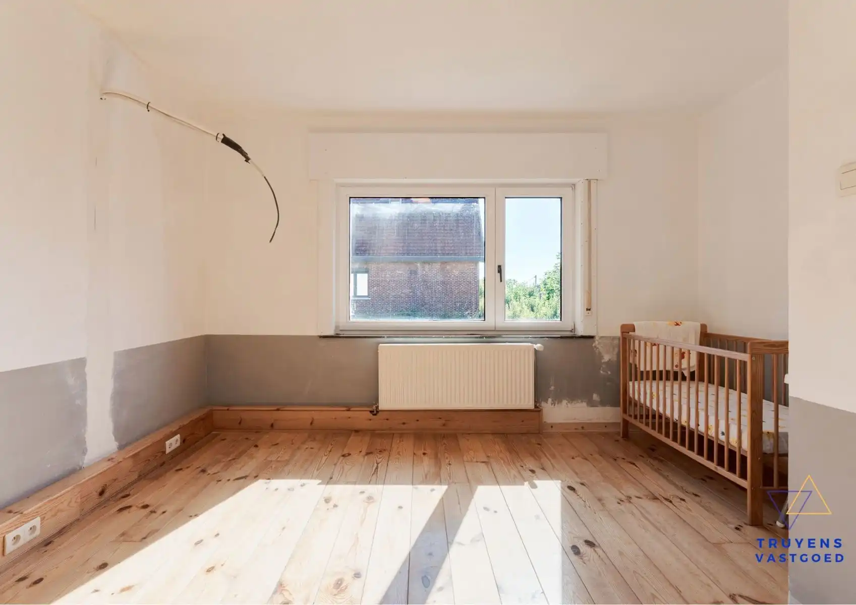 Gerenoveerde woning met 3 slaapkamers in een rustige buurt foto 18
