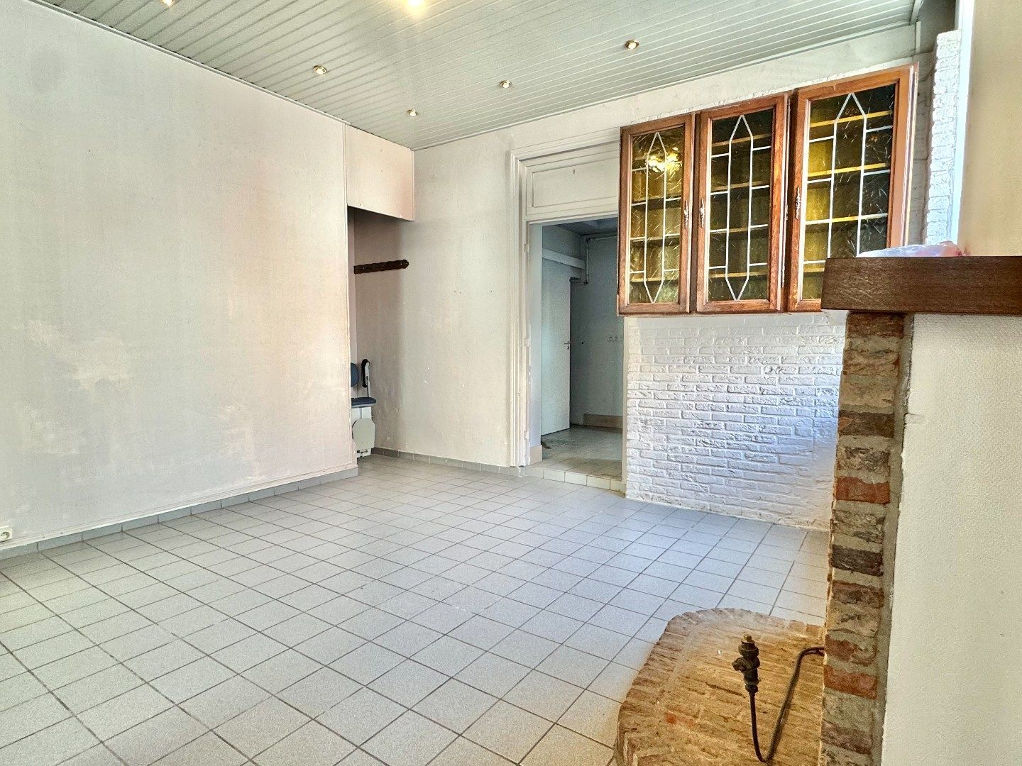 Woning met 3 slaapkamers te koop in Izegem! foto 3