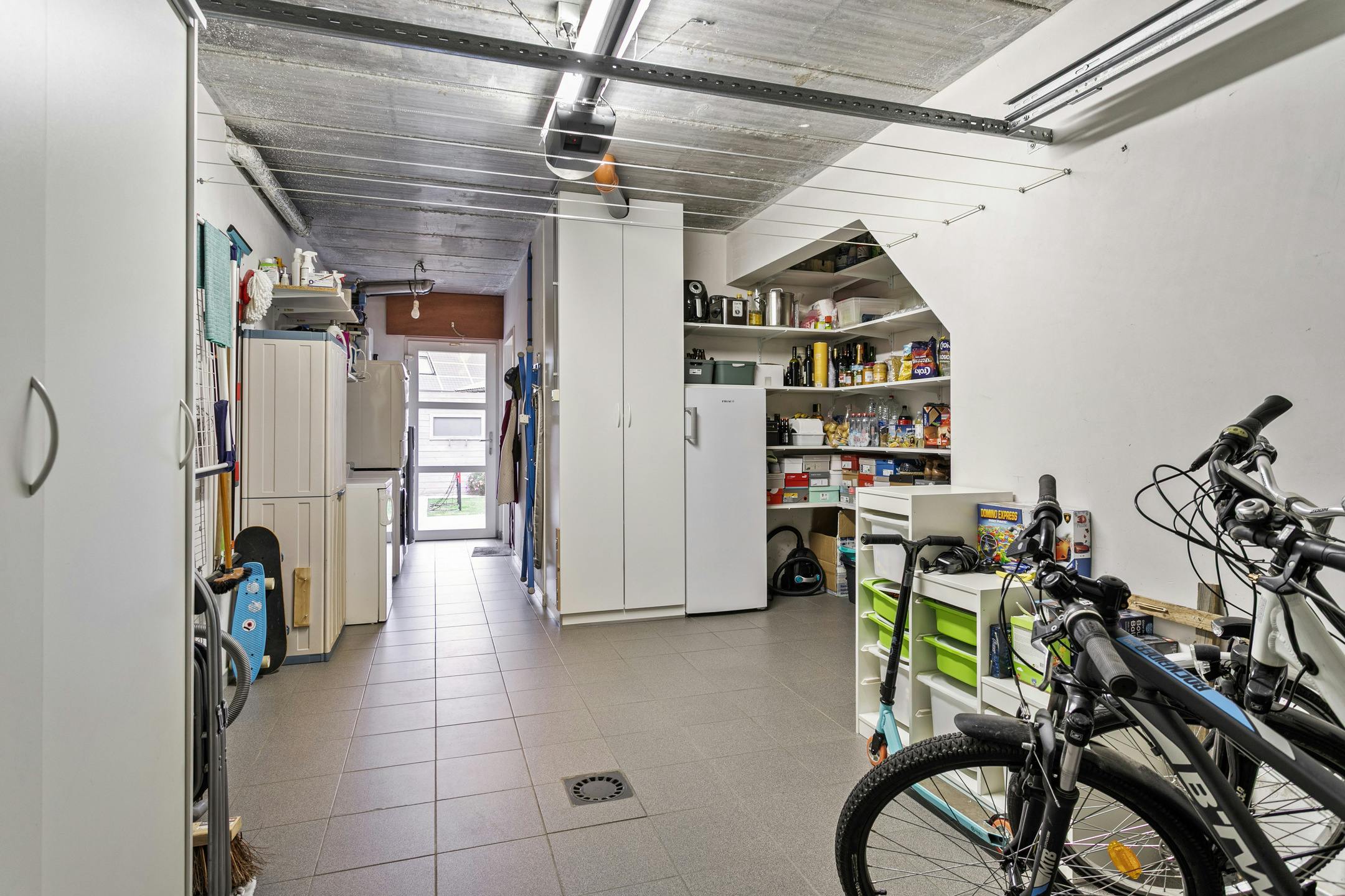 Volledig instapklaar huis met 3 kamers te koop in Deerlijk foto 18