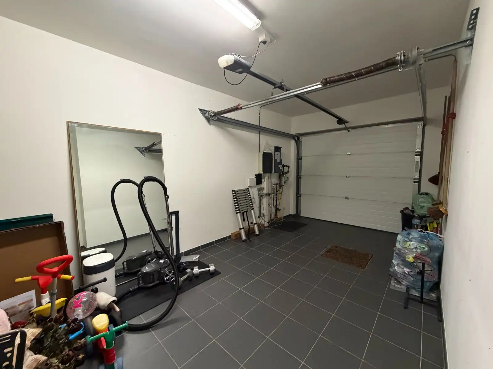 Recente woning in centrum Deinze foto 11
