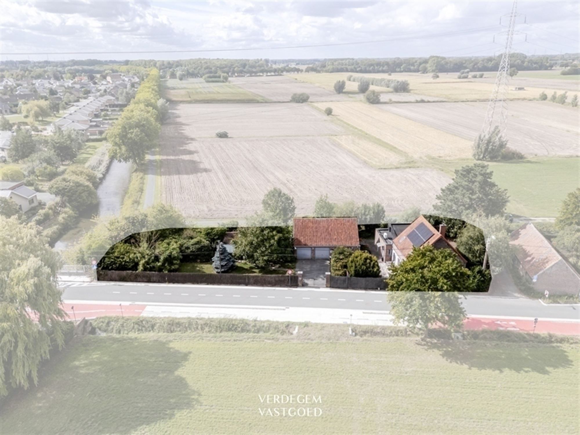 Authentieke woning met recente uitbreiding en uniek historisch accent foto 15