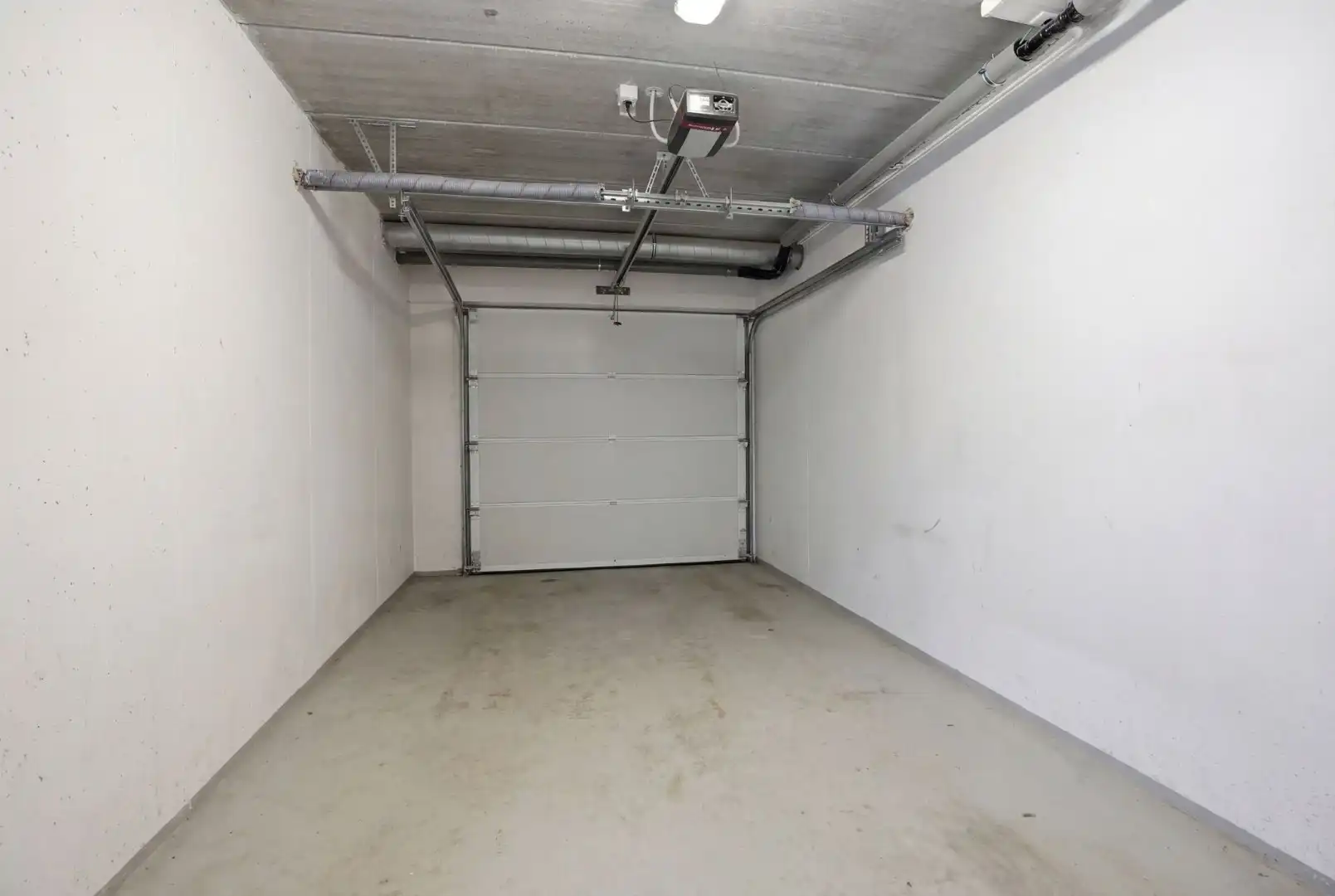 Alleenstaande woning (BJ2016) op 663m² met inpandige garage, 4 slks en 2 badkamers te Kuurne. foto 20