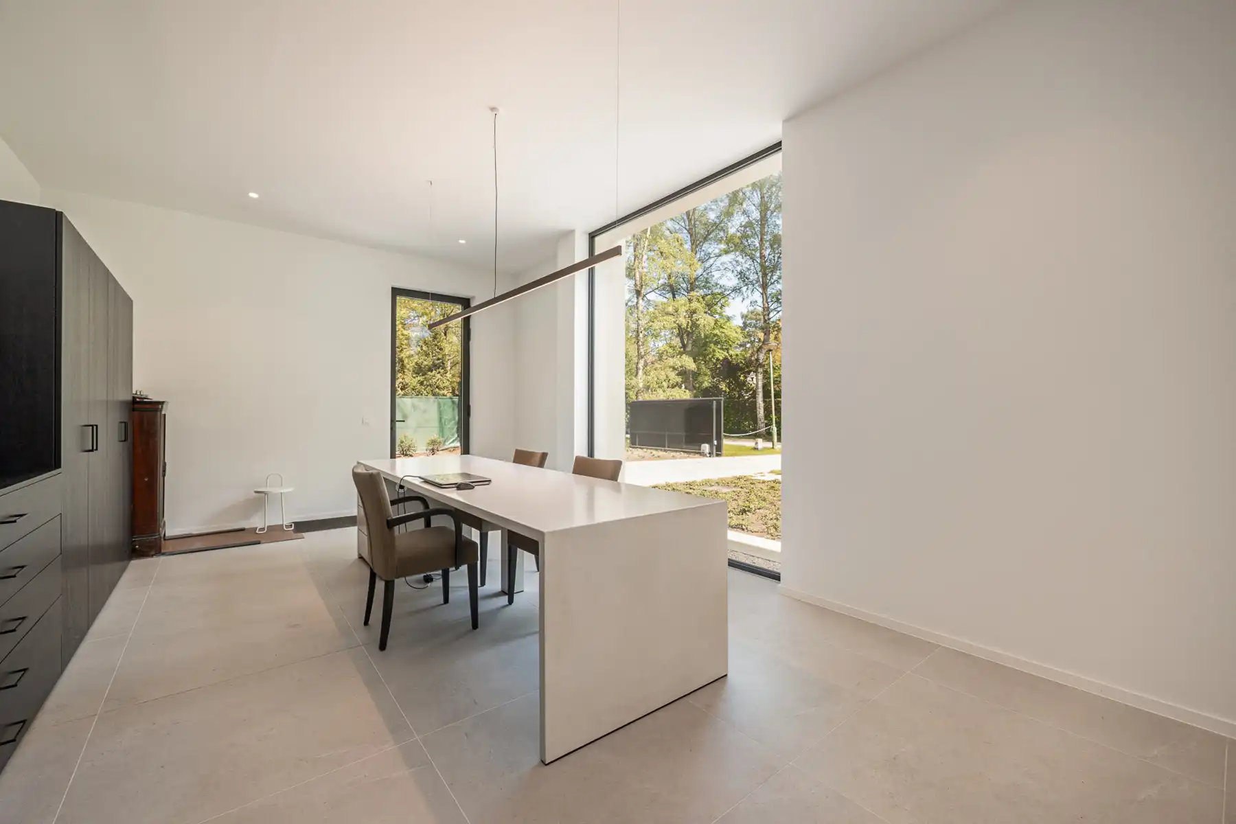 MODERNE DESIGNVILLA OP TOPLOCATIE foto 21