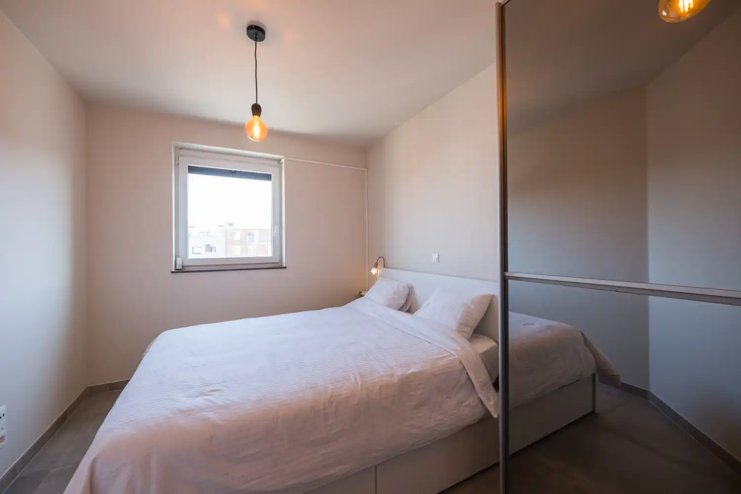 Ruim en jong appartement op centrale ligging! foto 30