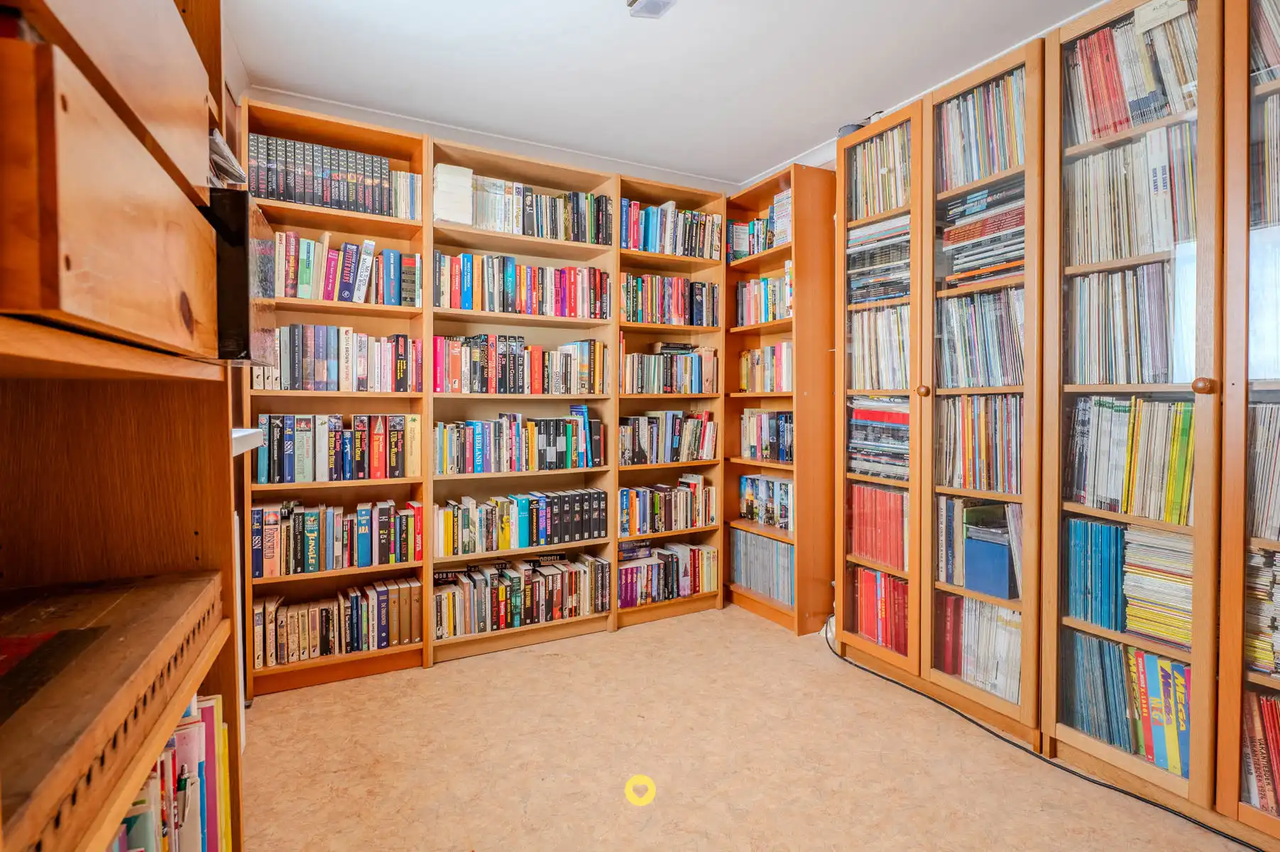 HOB met praktijkruimte, 4 slaapkamers, garage en zonnige tuin foto 14