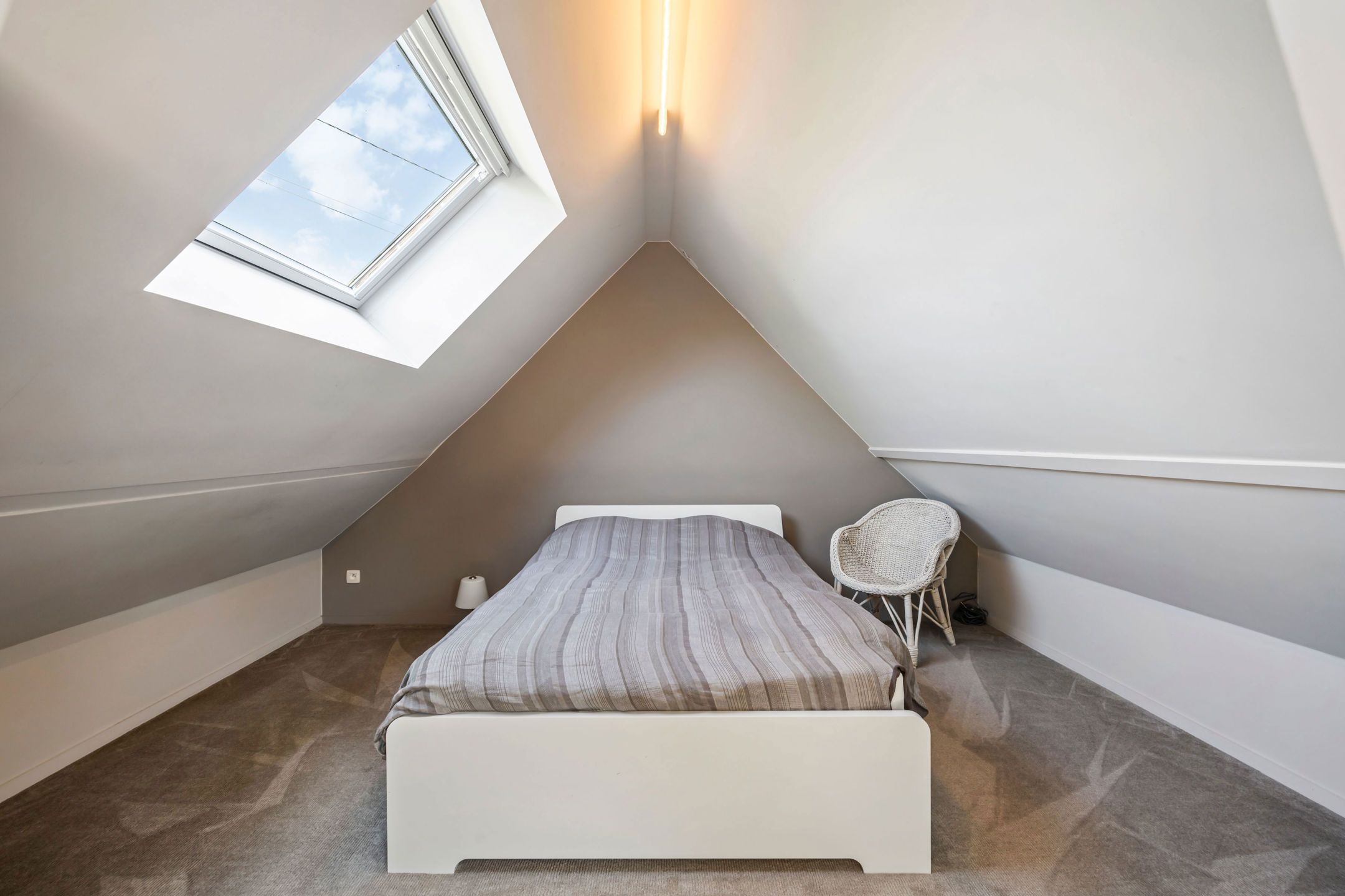 Met smaak gerenoveerde landelijke woning op +/- 63a foto 30