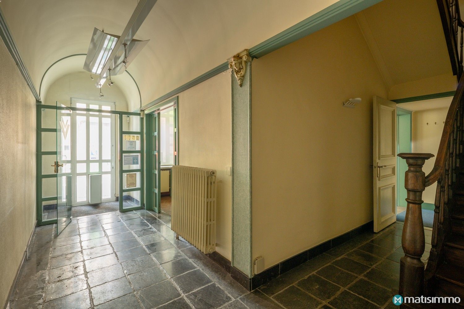 GOED GELEGEN PROJECT VOOR 3 APPARTEMENTEN + 6 AUTOSTAANPLAATSEN IN CENTRUM BILZEN foto 4