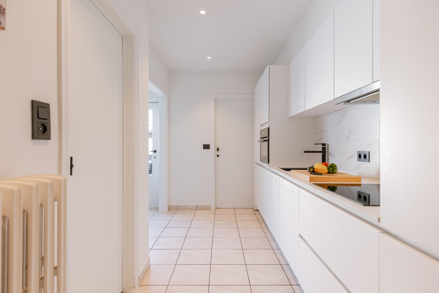 Modern gerenoveerde woning met 2 slaapkamers ( + 2 slaapkamers extra mogelijk) in De Panne foto 9