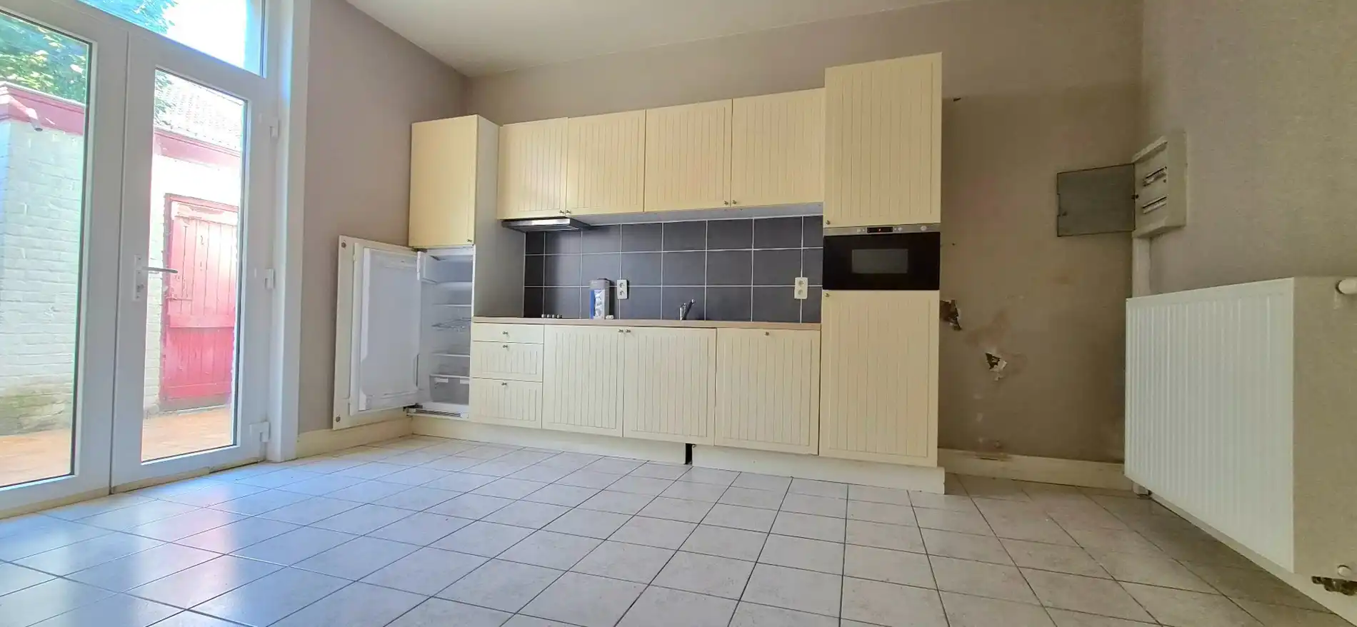 Ruime woning met karaktervolle gevel foto 4