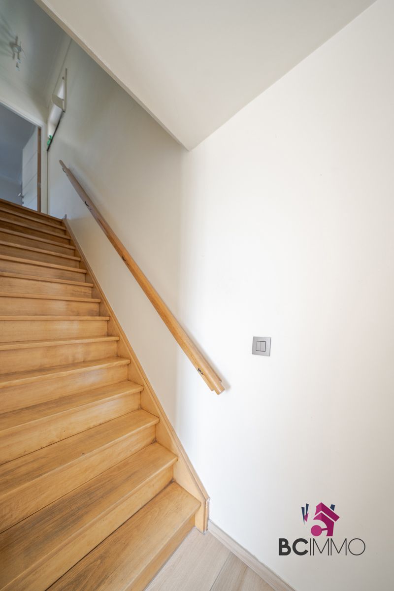 Instapklare woning  met 3 slaapkamers, airco en diepe tuin foto 8