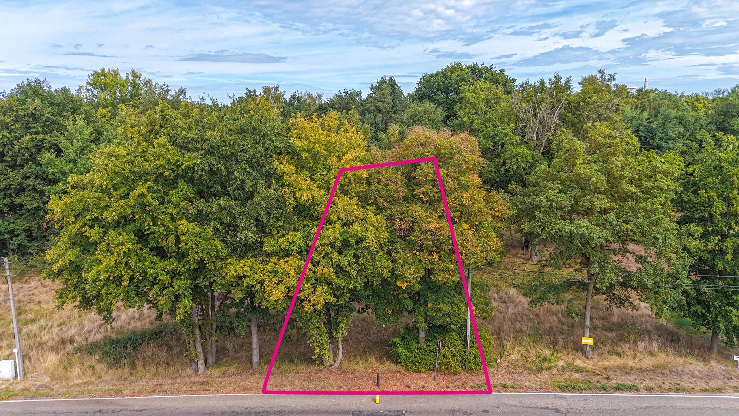 Ruim en groen gelegen bouwperceel (13a) voor open bebouwing! foto 2