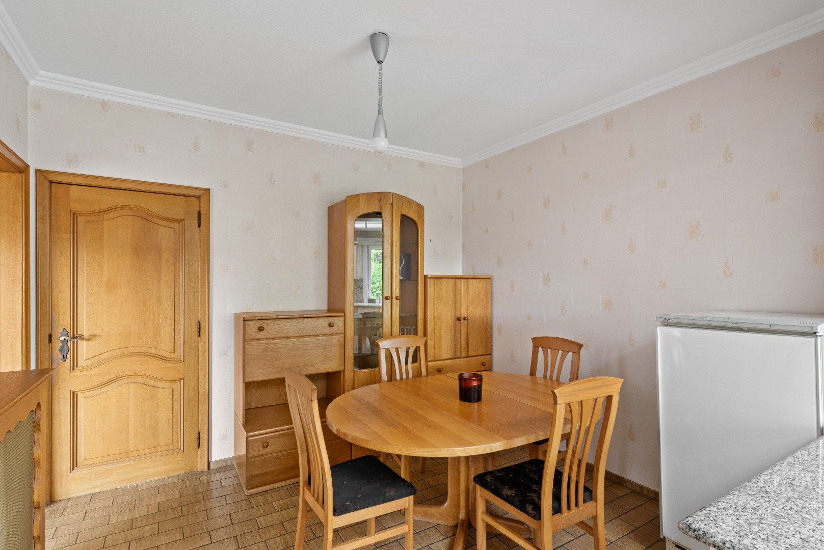 Zeer gunstig gelegen bungalow met 3 slaapkamers op 12a 15ca foto 14