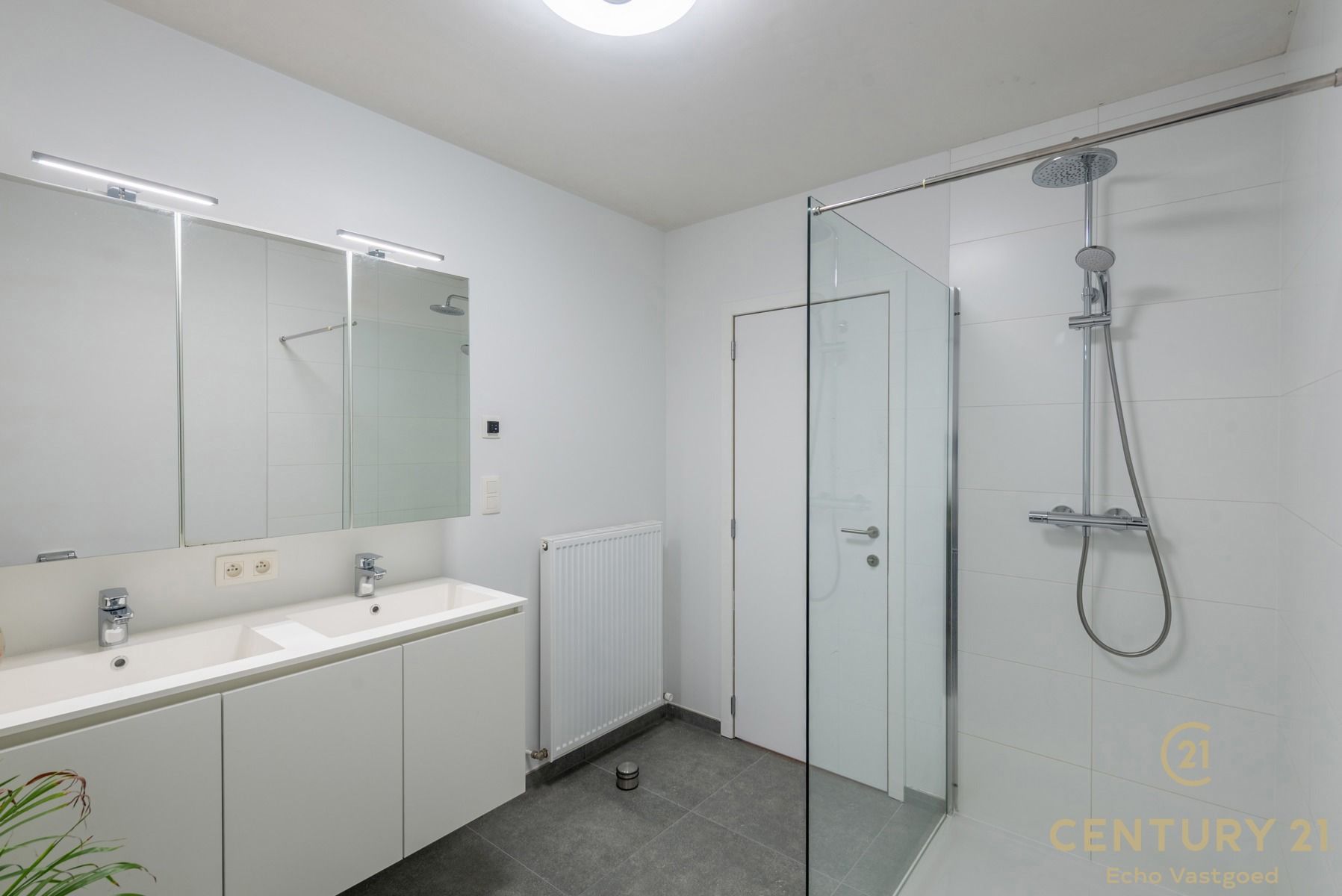 Energiezuinige woning gelegen in een rustige verkaveling foto 19