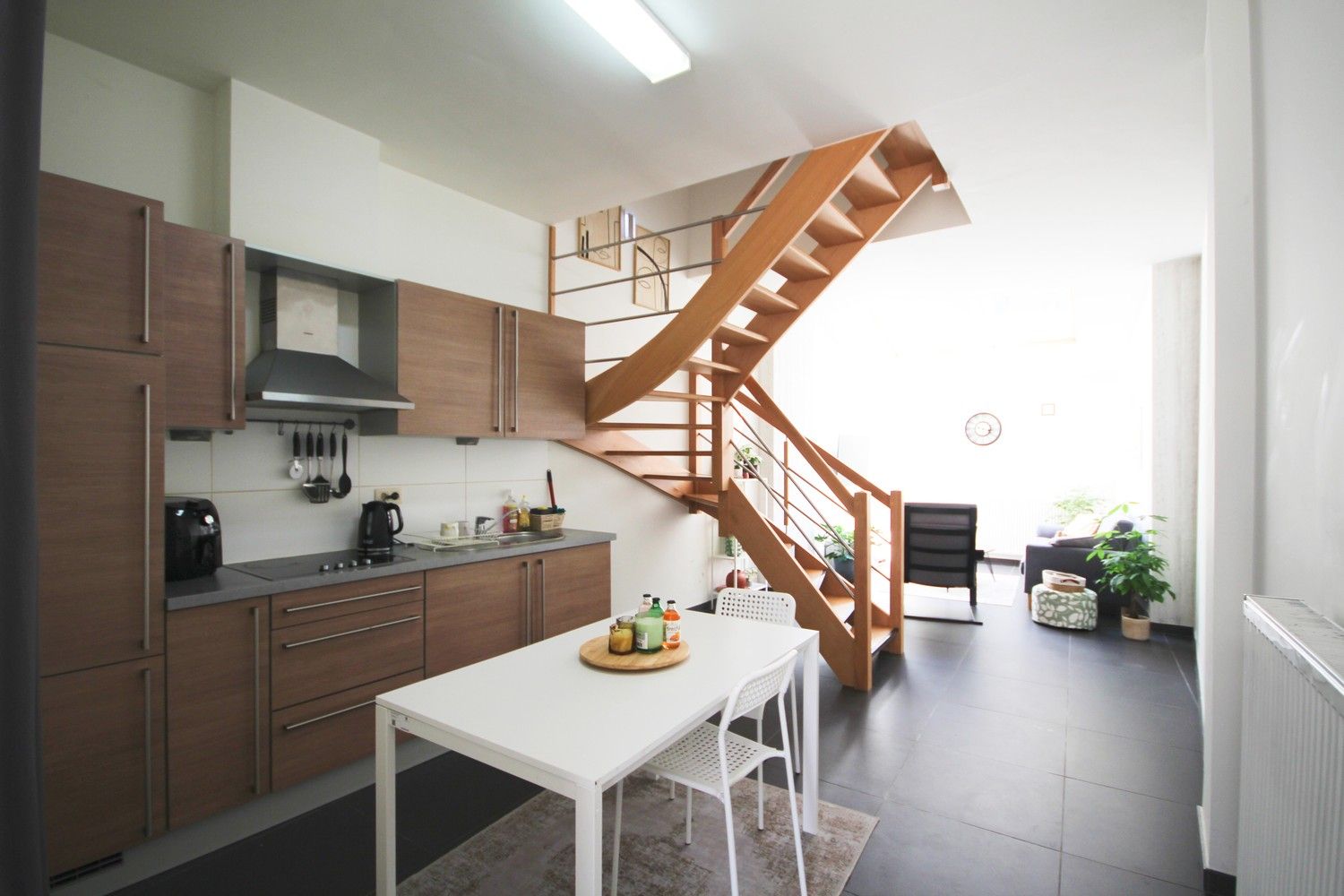Rustige woning op boogscheut van het centrum foto 3