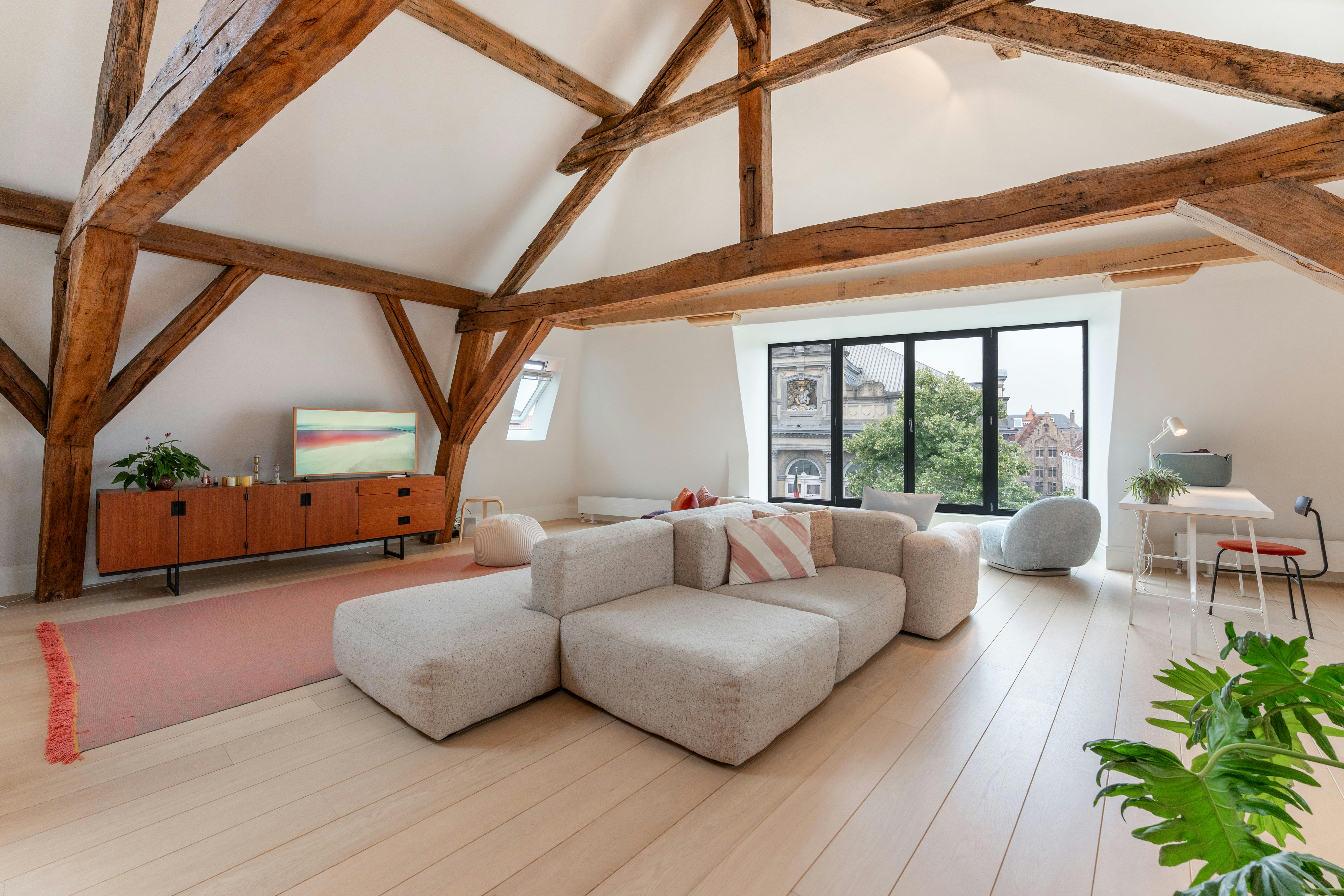 Exclusieve penthouse met historisch uitzicht in hartje Brugge foto 10