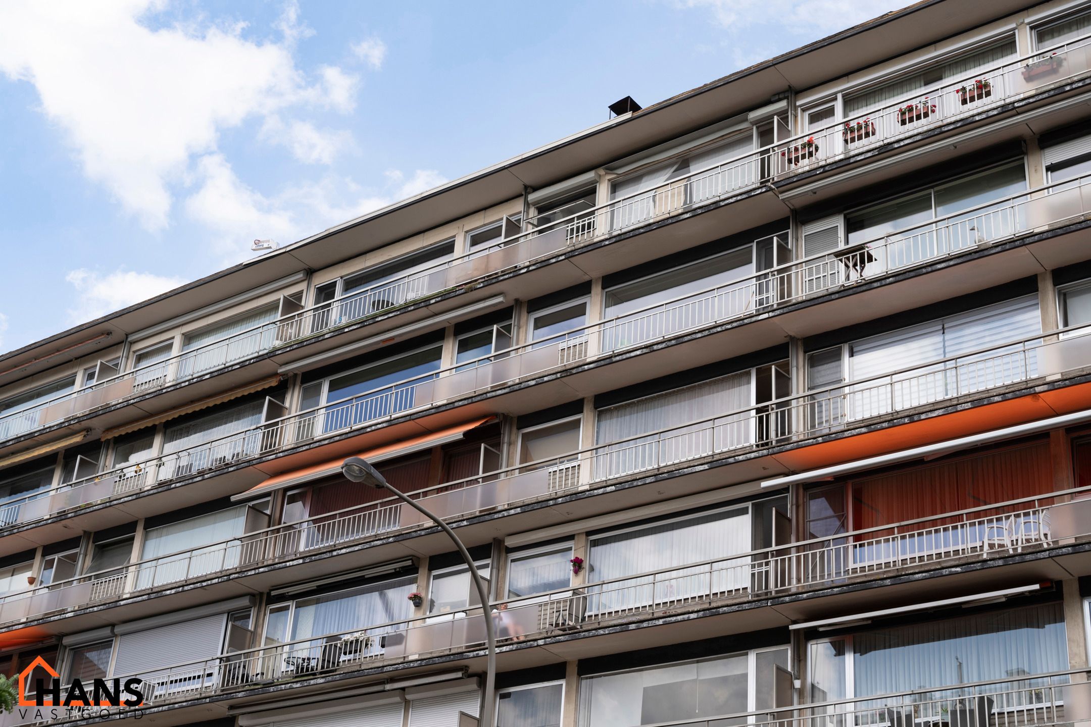 Instapklaar appartement met garagebox. foto 17