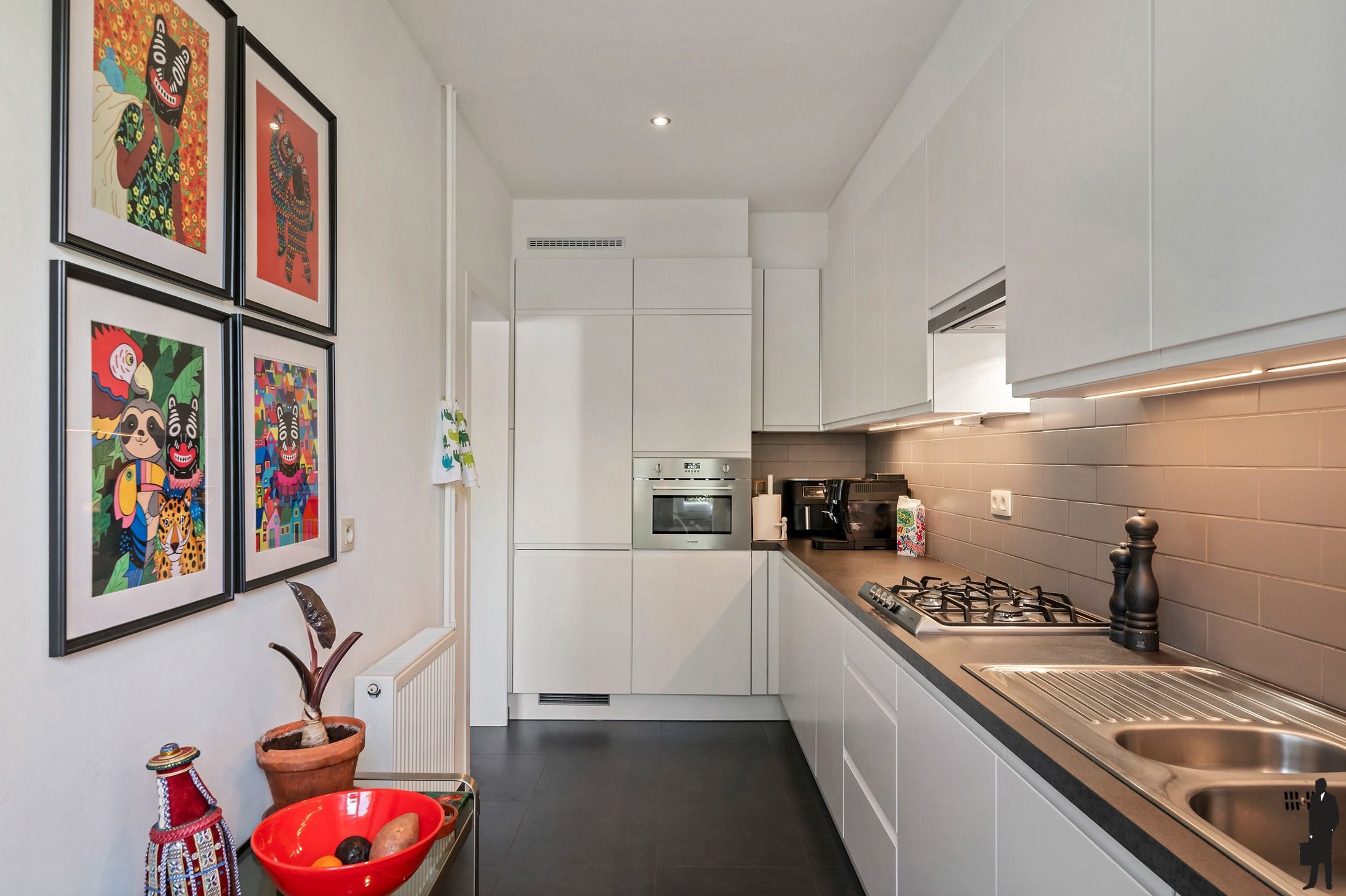 Zonnig en instapklaar appartement te koop in Pulhofwijk, Berchem foto 12