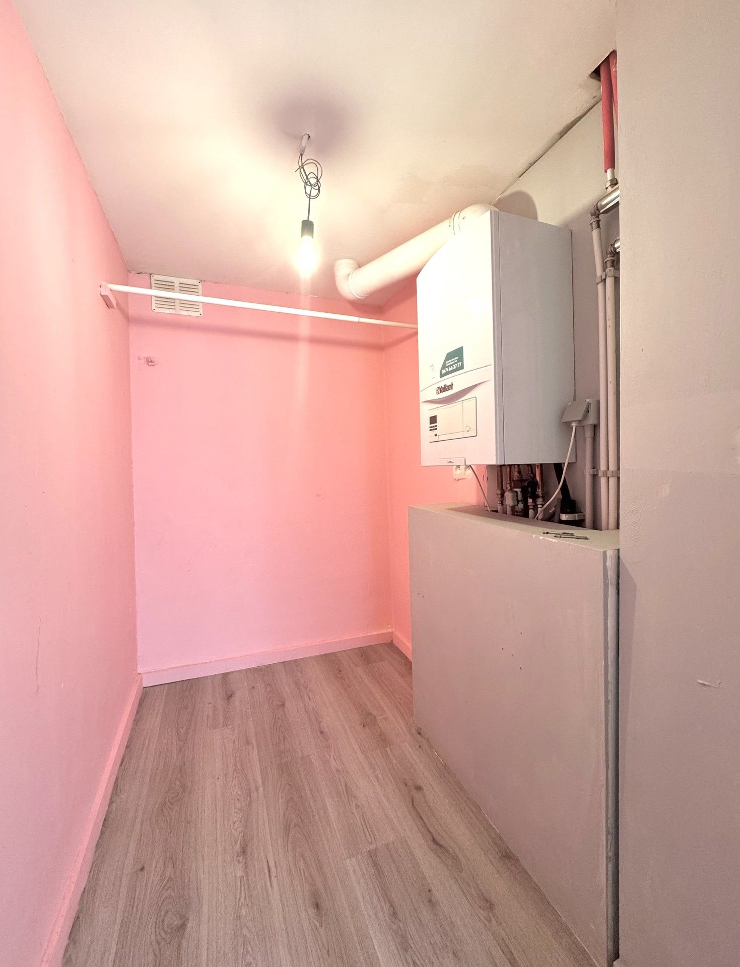 GERENOVEERDE GEZELLIGE WONING MET 3 KAMERS & TUIN foto 17
