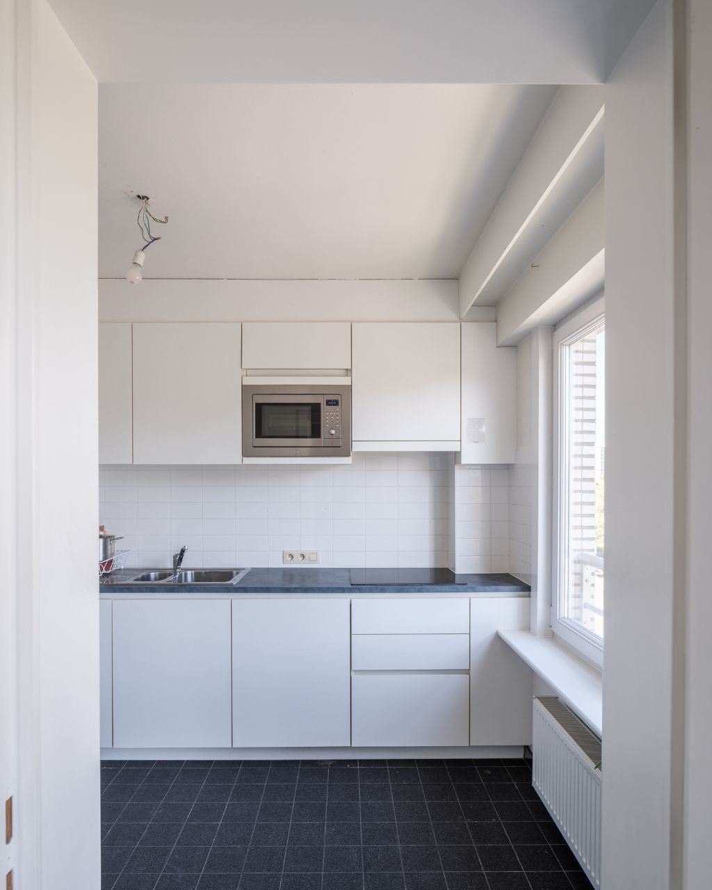 Lichtrijk dakappartement met 2-slaapkamers op een toplocatie foto 6