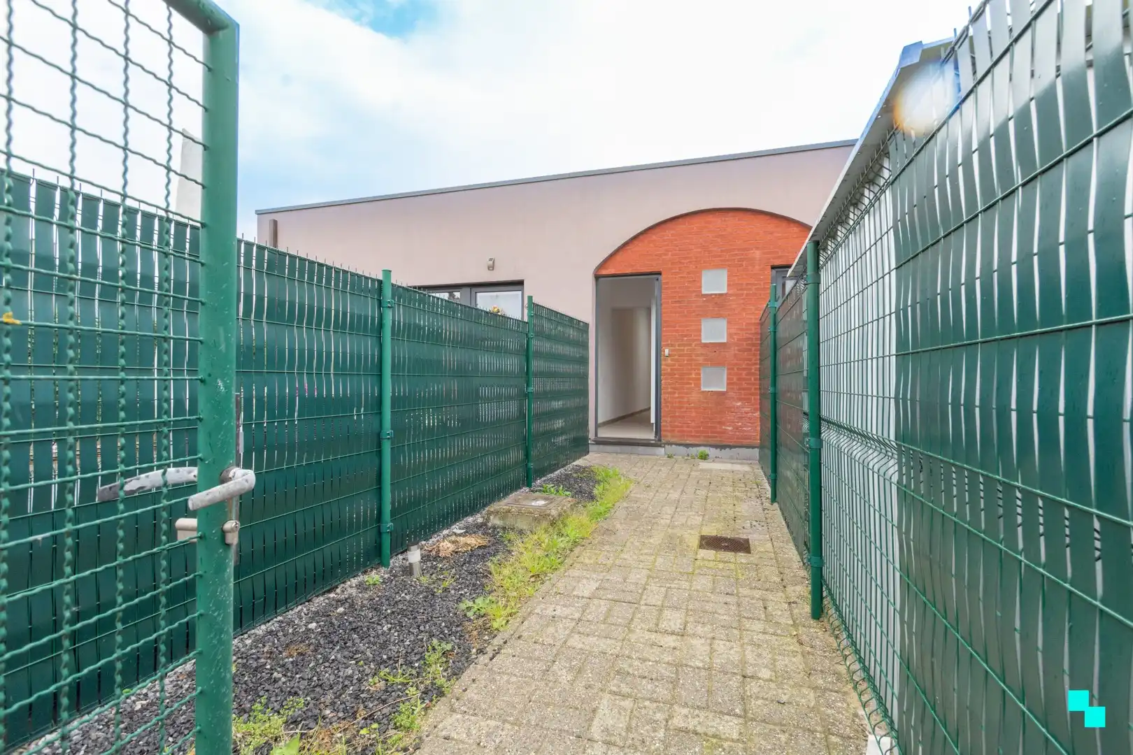 Studio met terras in hartje Merelbeke foto 13