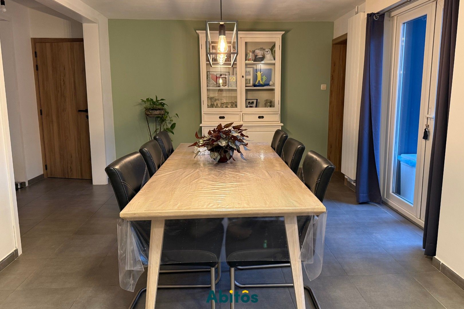 Instapklare halfopen woning op toplocatie nabij Damvallei foto 7