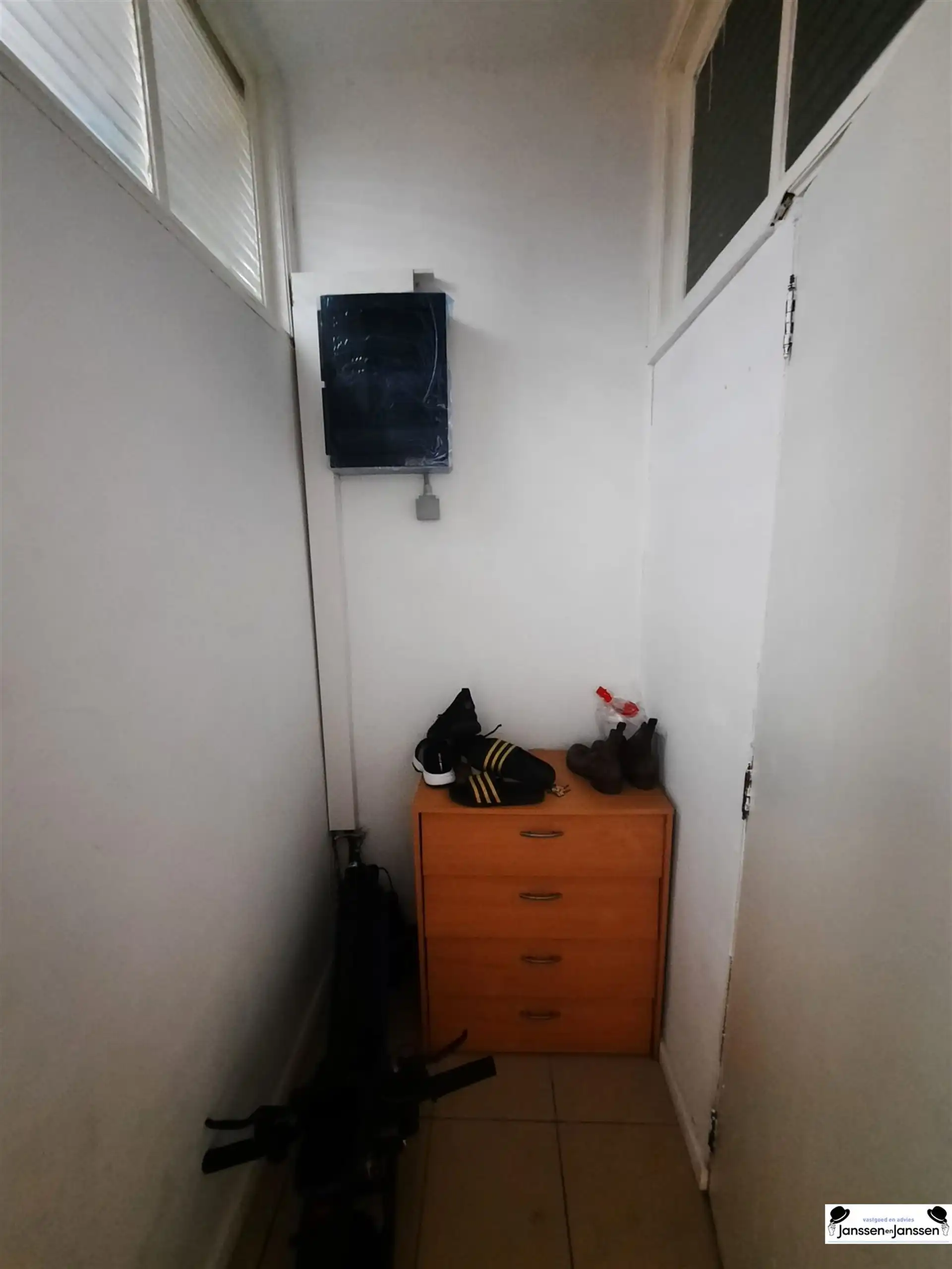 Twee slaapkamer appartement op de eerste verdieping in Antwerpen foto 3