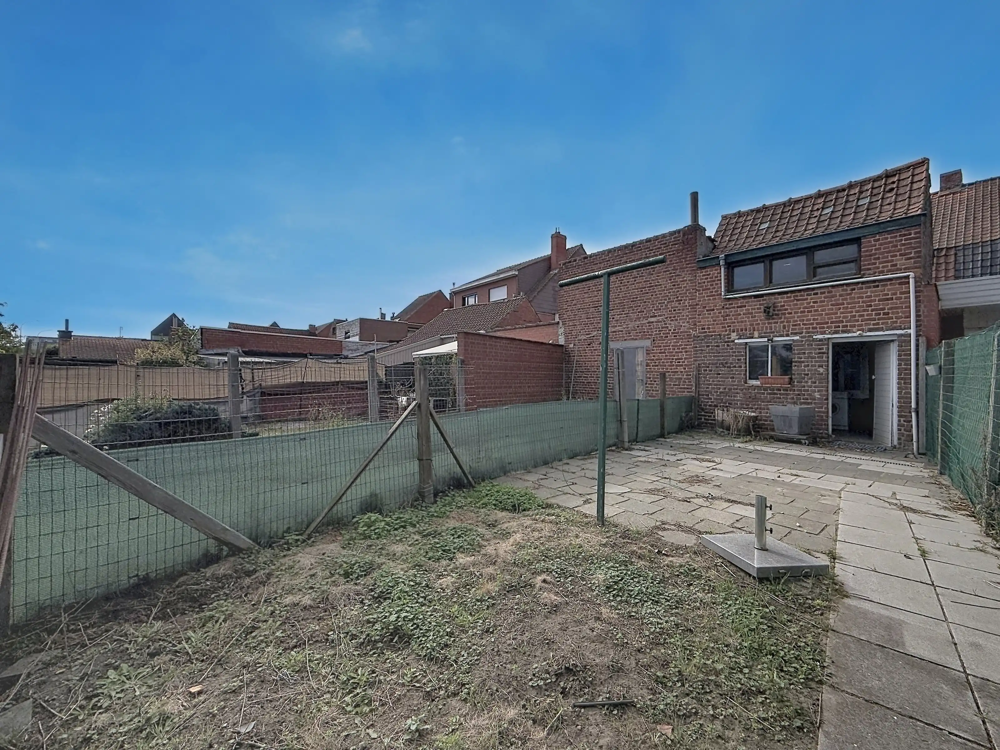 Woning te koop in Harelbeke met 2 slaapkamers en tuin foto 11