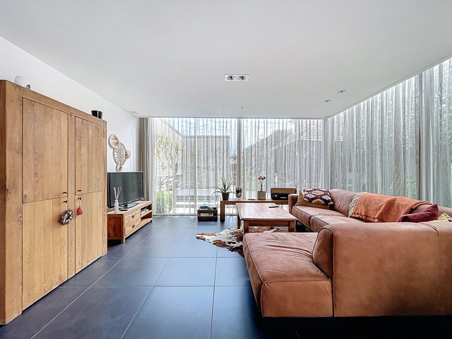 Ruime gerenoveerde woning te Koksijde-Dorp. foto 7