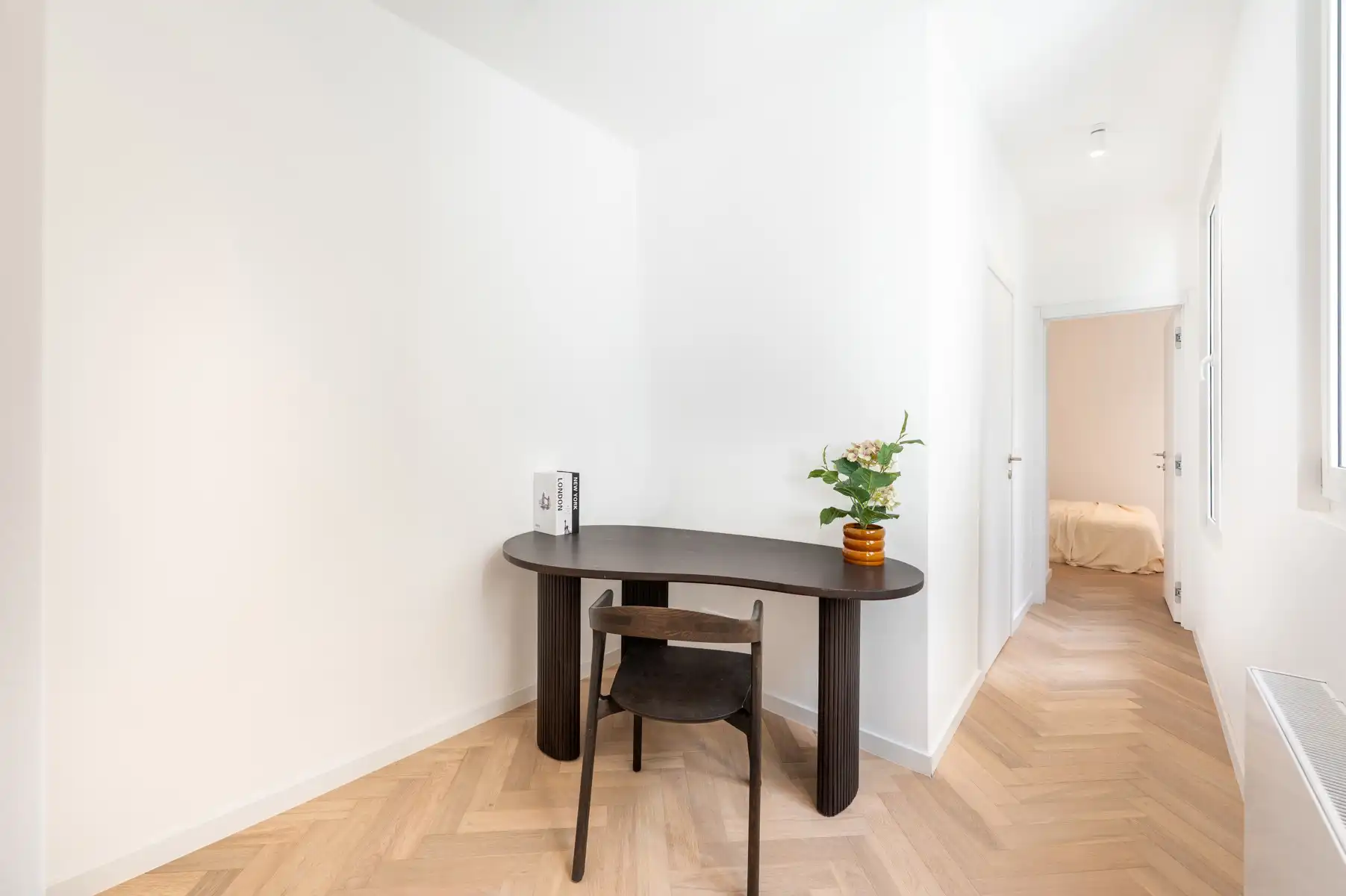 Appartement vol authentieke charme nabij de Dageraadplaats foto 10
