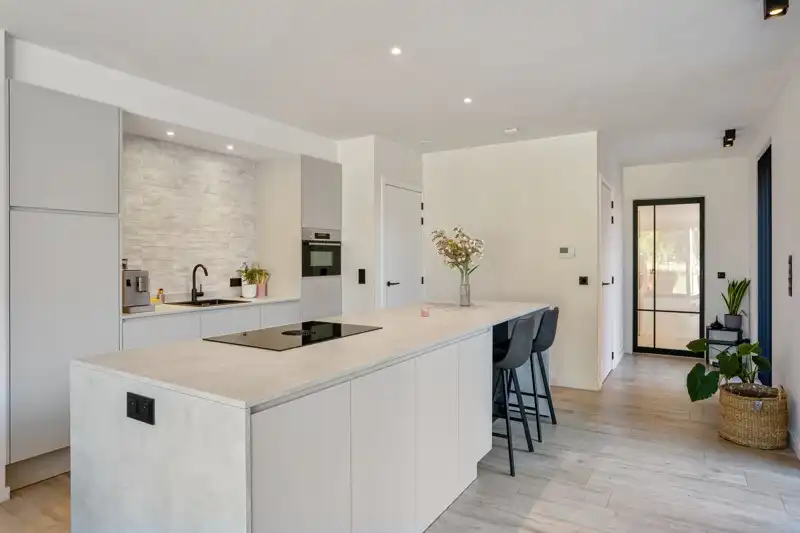 Moderne, zeer energiezuinige nieuwbouwwoning met 3 slaapkamers en carport op 6are74ca foto 5
