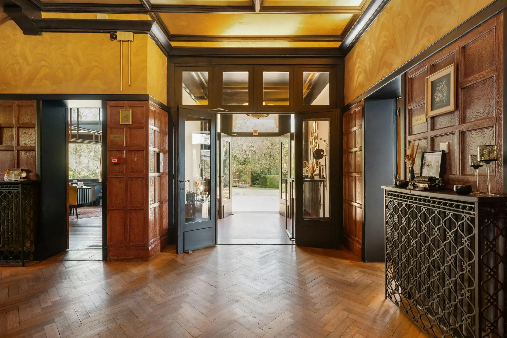 Villa Zwart Goud: iconisch leven in historische grandeur foto 4