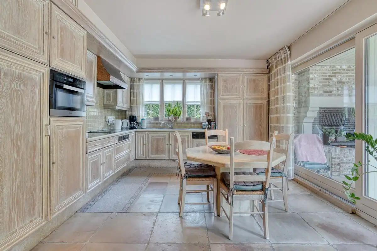 Exclusieve Spaanse villa welgelegen nabij de duinen en de zee. foto 6