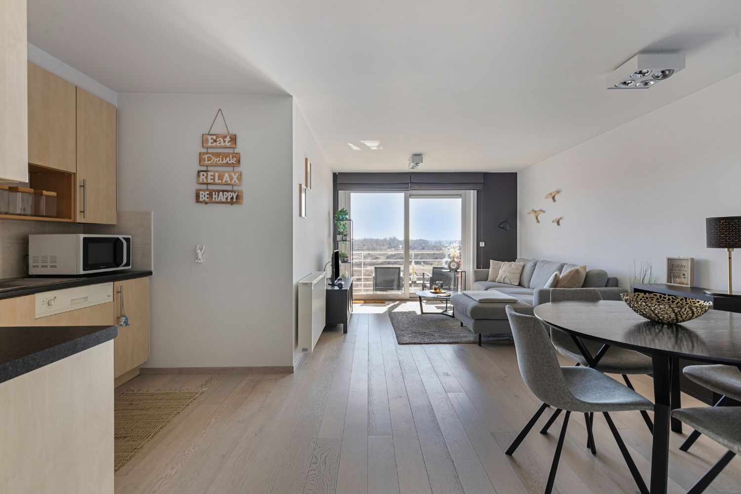 Zongericht appartement met fantastisch zicht op de Simliduinen foto 2